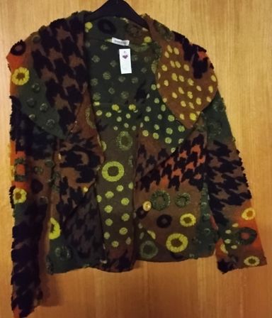 Jacke gr: M.  Nr: 13