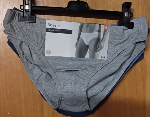 3 Unterhosen gr: XL